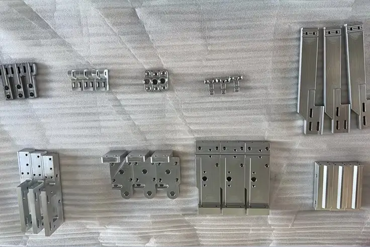 18-hardware enclosure