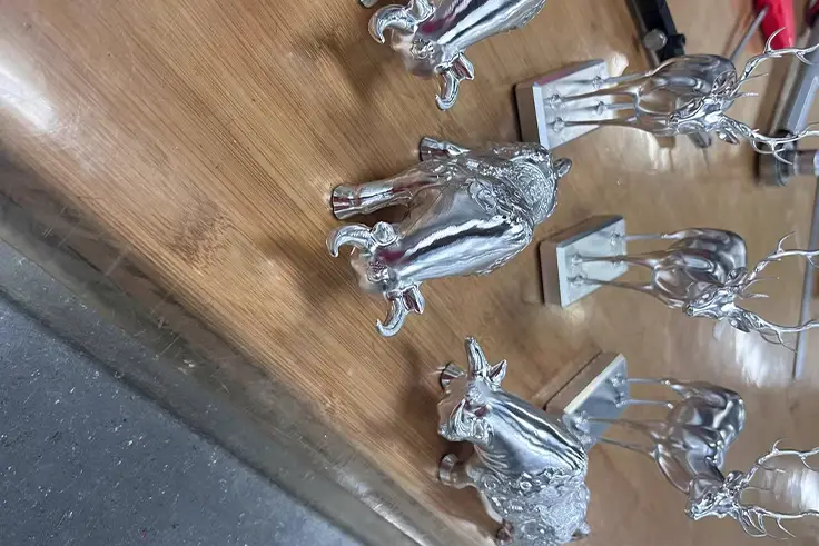 8-CNC five-axis precision machining